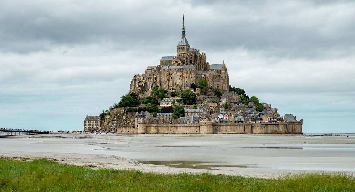 Le mont saint michel vacances, sans se retrouver noyé dans la masse