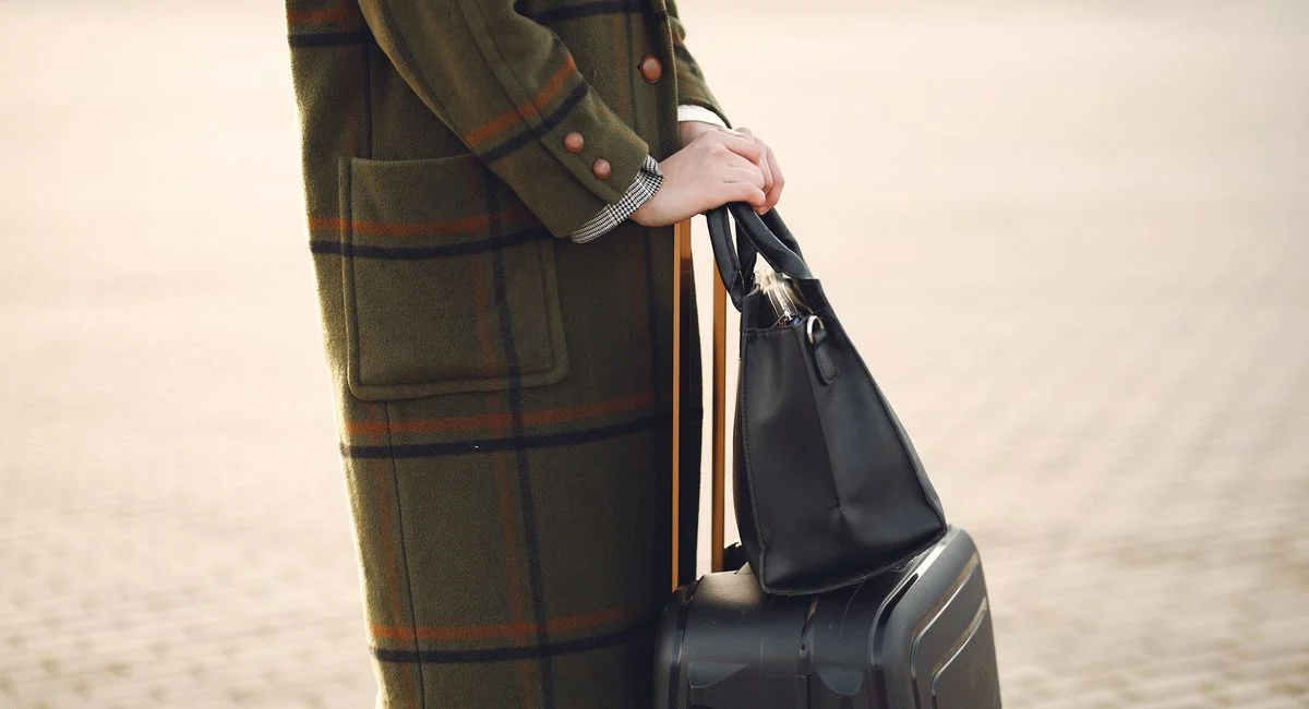 Illustration, sac à main femme pratique pour voyager