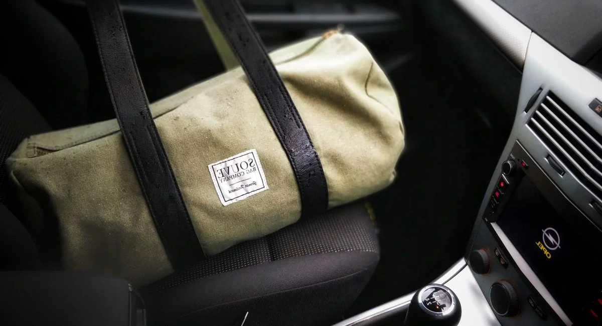 Illustration, sac de voyage à roulettes decathlon