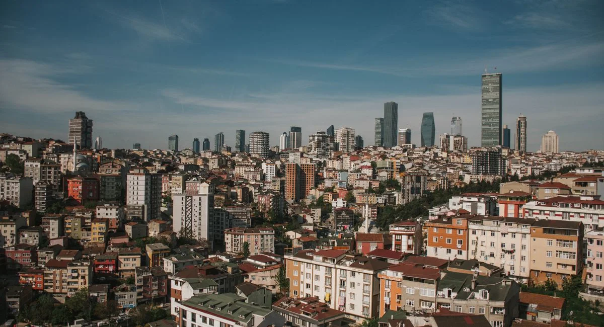 Illustration, voyager à istanbul en ce moment
