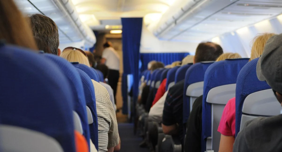 Tout savoir sur le wifi dans l’avion pour se connecter facilement et à quel prix